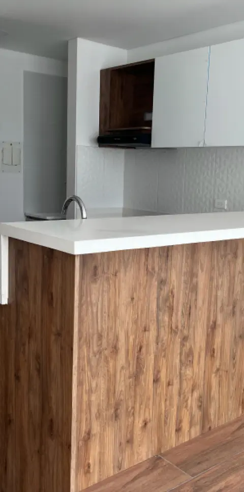 Haz click aquí para ver las fotos del apartamento modelo.